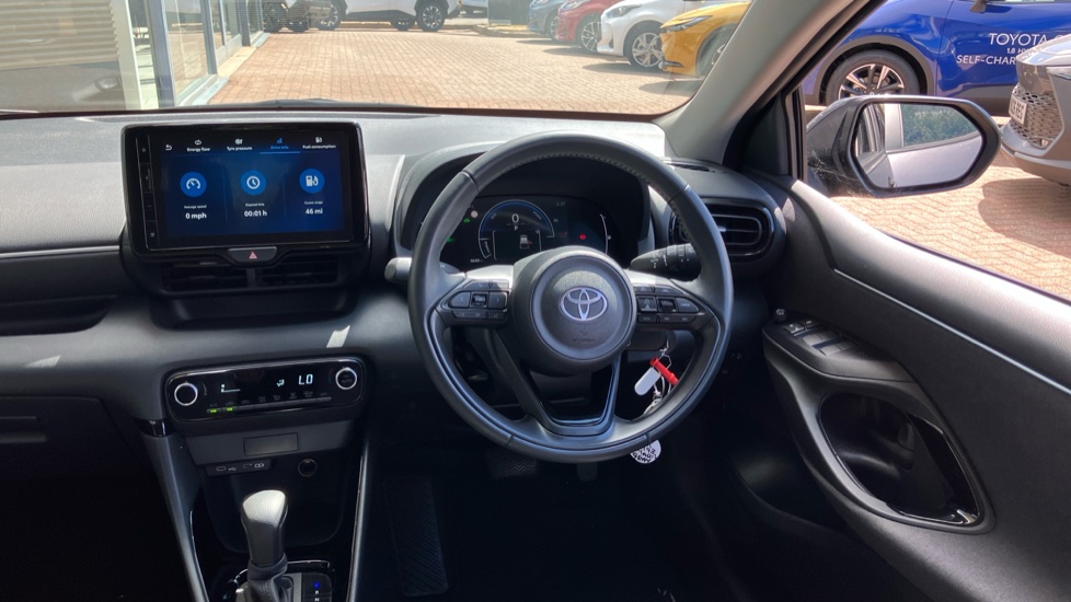 Toyota Yaris 1.5 Hybrid Design 5dr CVT Hybrid Hatchback - Image 7