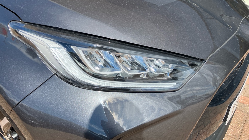 Toyota Yaris 1.5 Hybrid Design 5dr CVT Hybrid Hatchback - Image 20