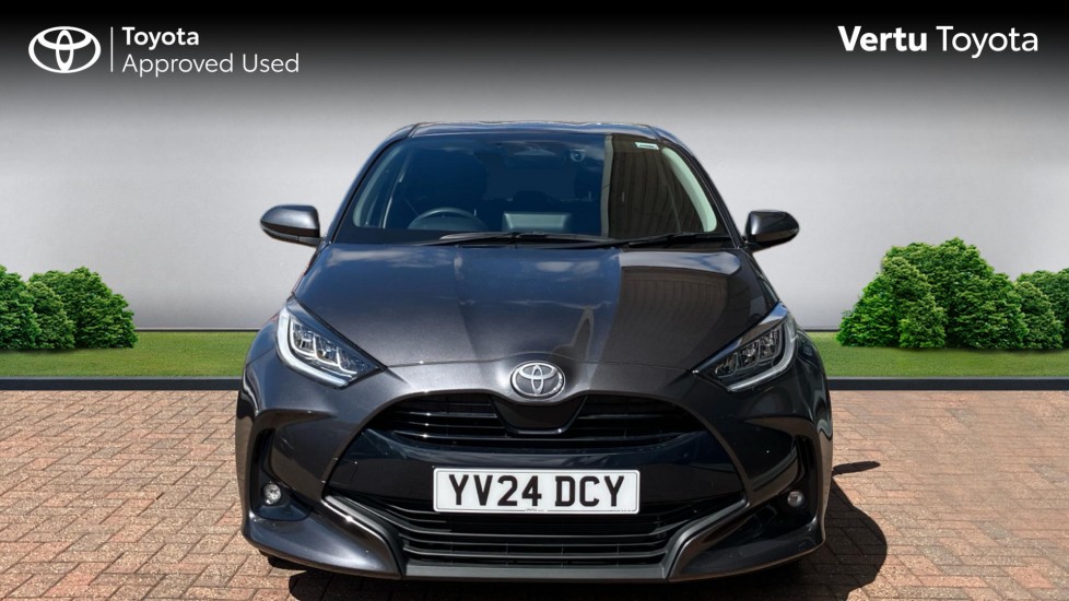 Toyota Yaris 1.5 Hybrid Design 5dr CVT Hybrid Hatchback - Image 22