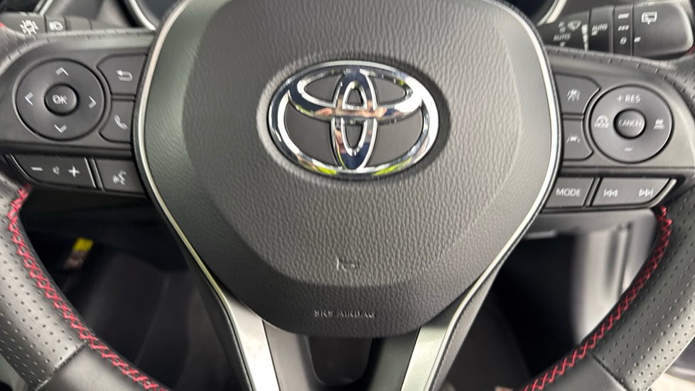 Toyota Corolla 1.8 Hybrid GR Sport 5dr CVT Hybrid Estate - Image 10