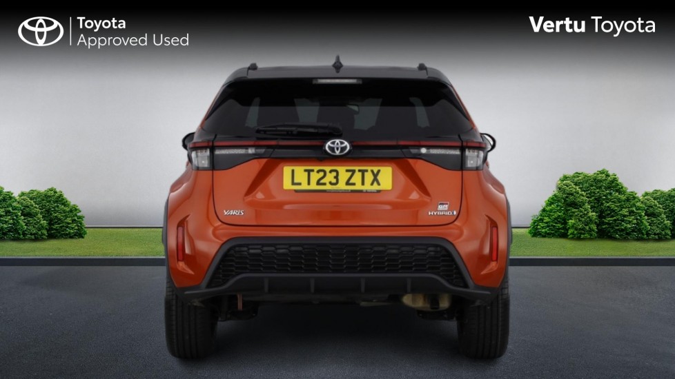 Toyota Yaris Cross 1.5 Hybrid GR Sport 5dr CVT Hybrid Estate - Image 26
