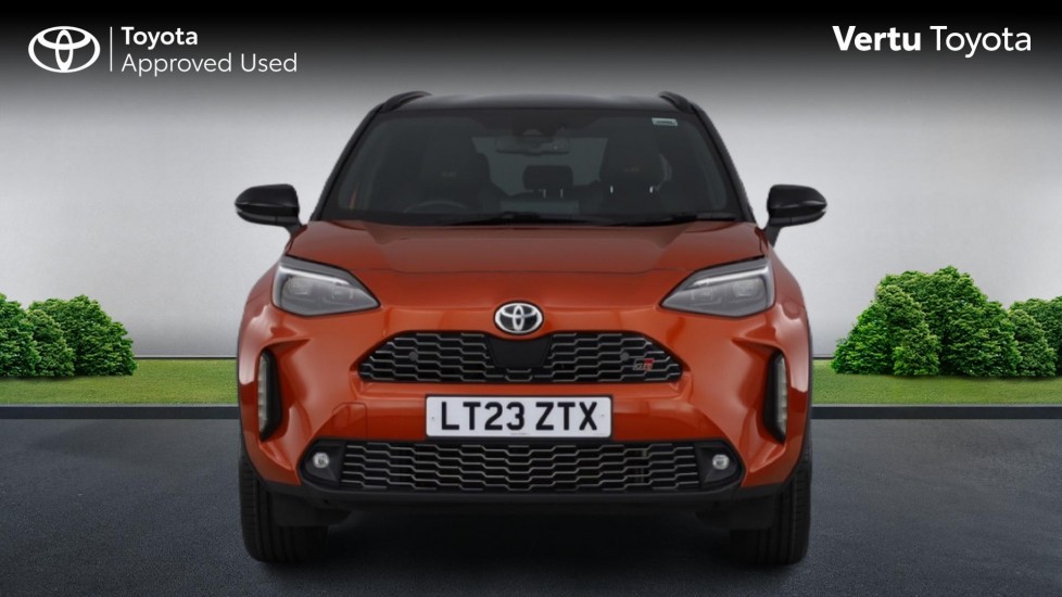Toyota Yaris Cross 1.5 Hybrid GR Sport 5dr CVT Hybrid Estate - Image 22