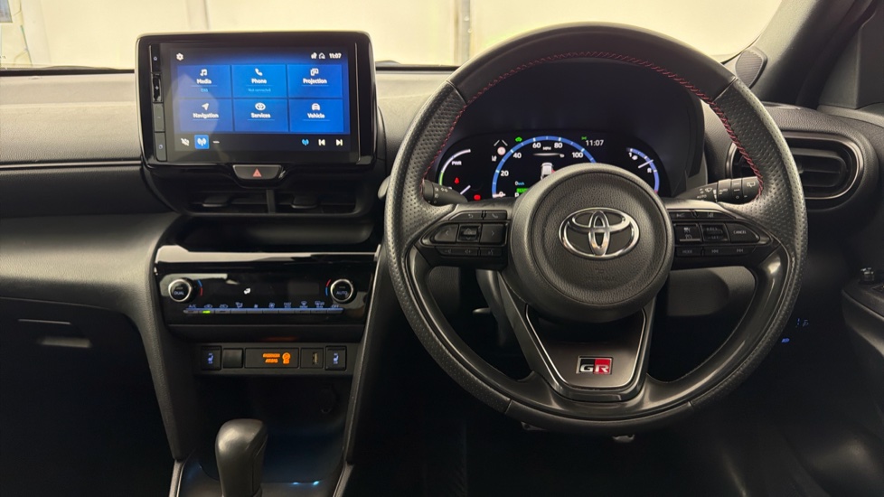 Toyota Yaris Cross 1.5 Hybrid GR Sport 5dr CVT Hybrid Estate - Image 7