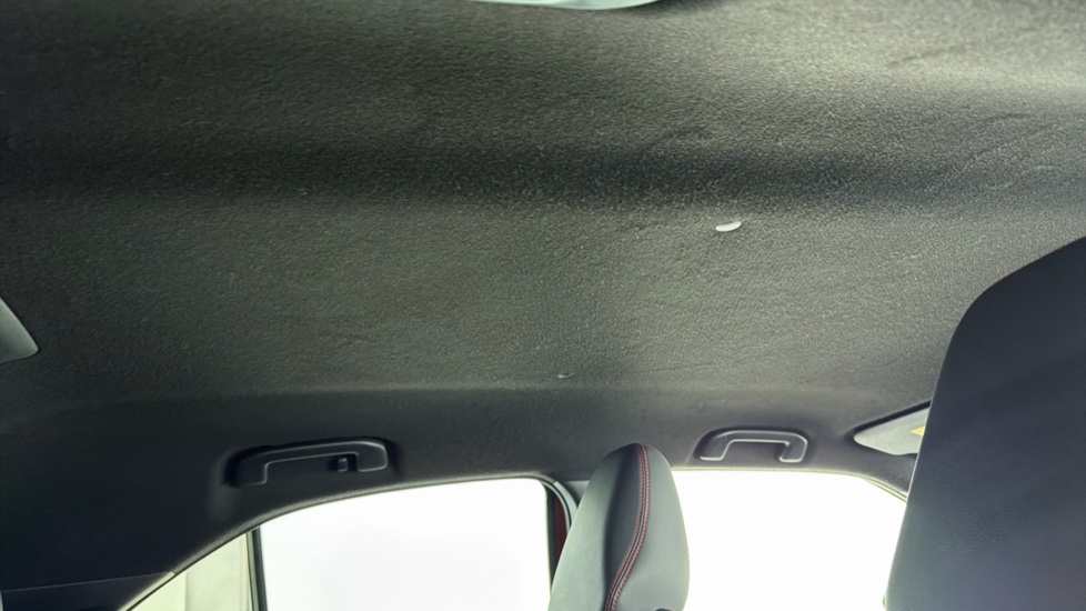 Toyota Yaris Cross 1.5 Hybrid GR Sport 5dr CVT Hybrid Estate - Image 19