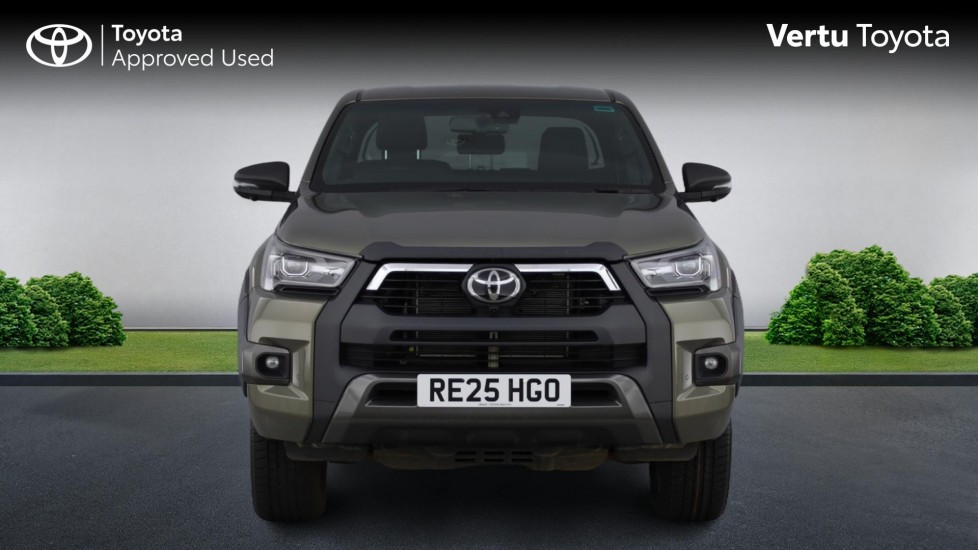 Toyota Hilux Diesel Invincible X D/Cab Pick Up 2.8 D 48V Auto - Image 22