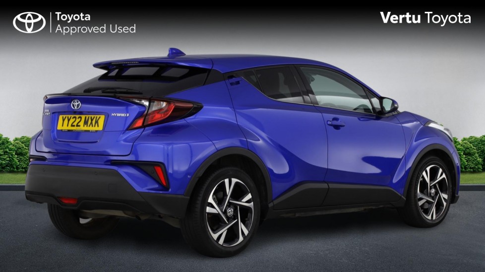Toyota C-HR 1.8 Hybrid Design 5dr CVT Hybrid Hatchback - Image 2