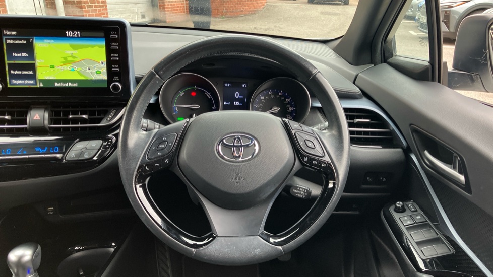 Toyota C-HR 1.8 Hybrid Design 5dr CVT Hybrid Hatchback - Image 7