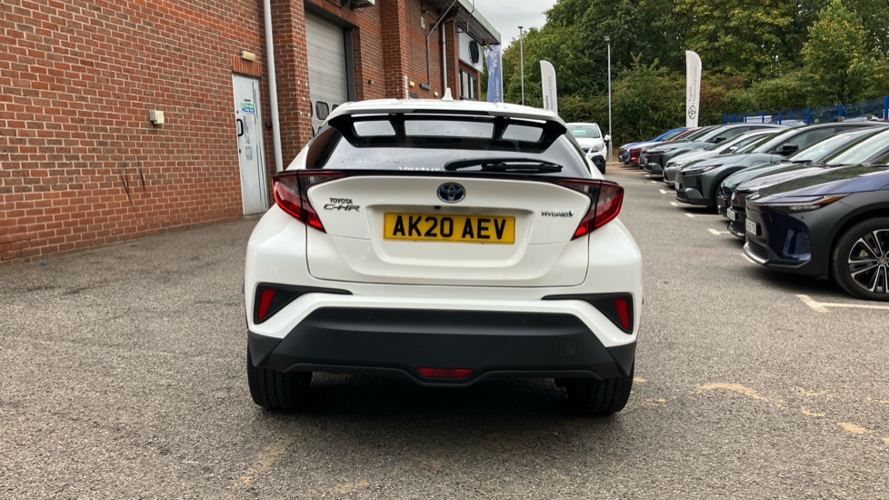 Toyota C-HR 1.8 Hybrid Design 5dr CVT Hybrid Hatchback - Image 26
