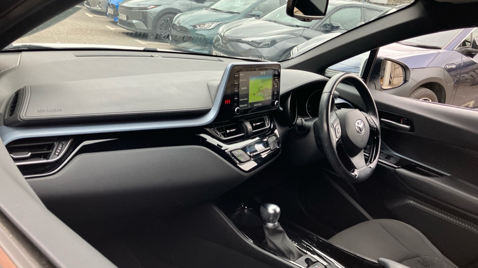Toyota C-HR 1.8 Hybrid Design 5dr CVT Hybrid Hatchback - Image 67