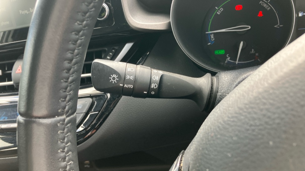 Toyota C-HR 1.8 Hybrid Icon 5dr CVT Hybrid Hatchback - Image 35