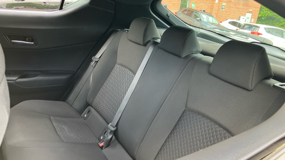 Toyota C-HR 1.8 Hybrid Icon 5dr CVT Hybrid Hatchback - Image 42