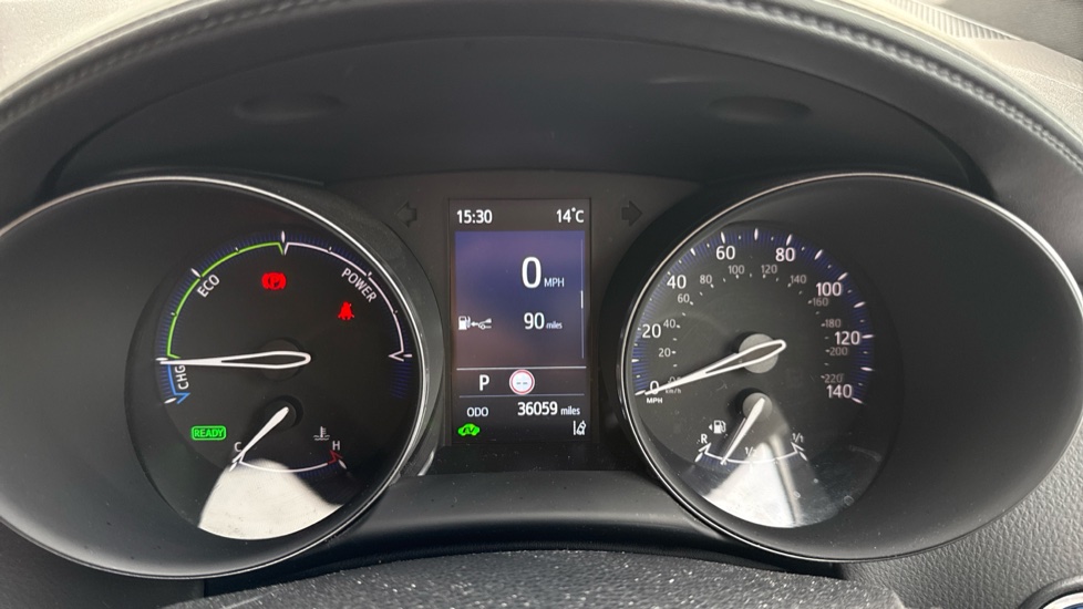 Toyota C-HR 1.8 Hybrid Icon 5dr CVT Hybrid Hatchback - Image 11
