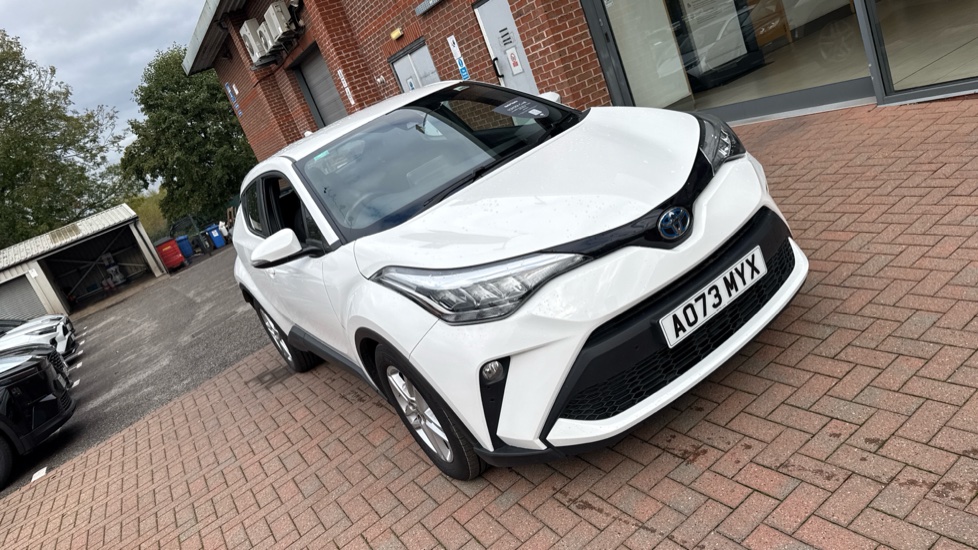 Toyota C-HR 1.8 Hybrid Icon 5dr CVT Hybrid Hatchback - Image 50