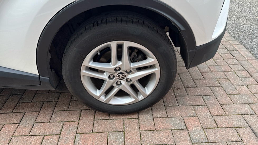 Toyota C-HR 1.8 Hybrid Icon 5dr CVT Hybrid Hatchback - Image 56