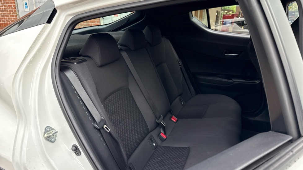 Toyota C-HR 1.8 Hybrid Icon 5dr CVT Hybrid Hatchback - Image 62