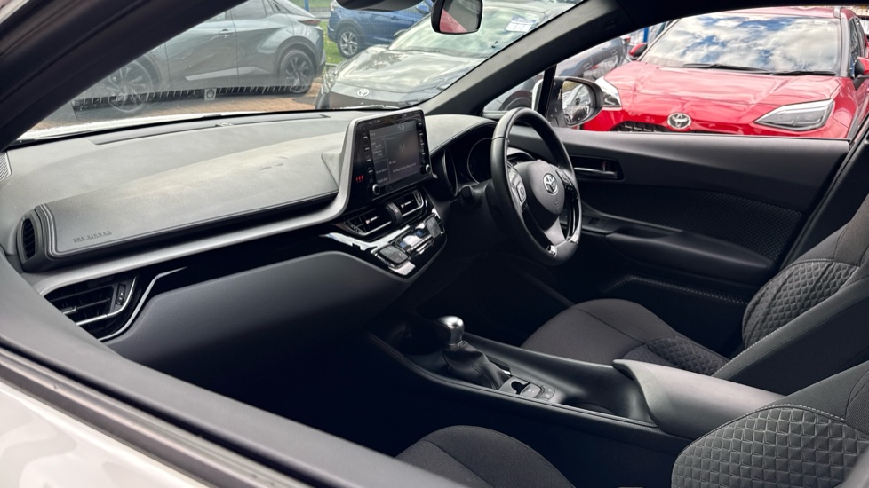 Toyota C-HR 1.8 Hybrid Icon 5dr CVT Hybrid Hatchback - Image 65