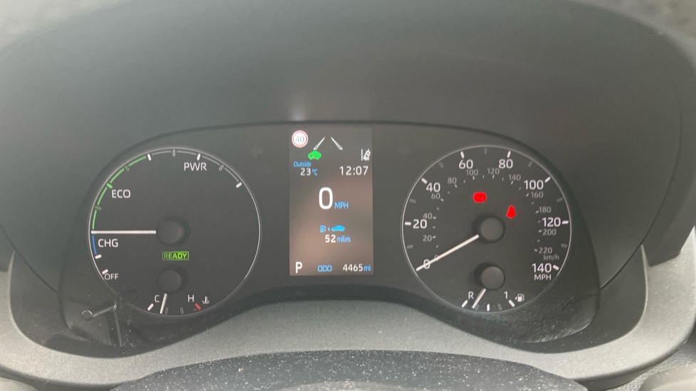 Toyota Yaris 1.5 Hybrid Icon 5dr CVT Hybrid Hatchback - Image 11