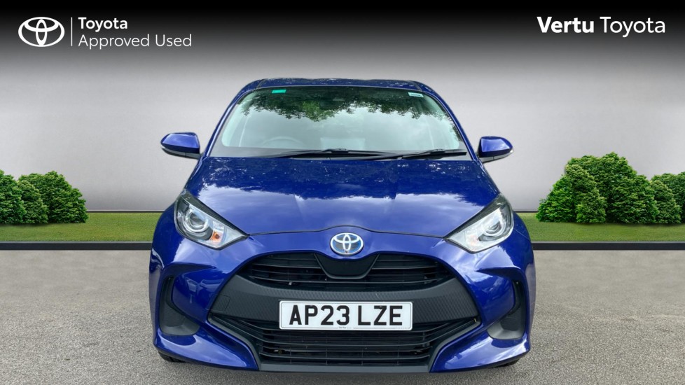Toyota Yaris 1.5 Hybrid Icon 5dr CVT Hybrid Hatchback - Image 22
