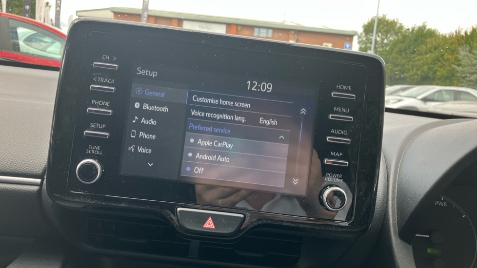 Toyota Yaris 1.5 Hybrid Icon 5dr CVT Hybrid Hatchback - Image 57