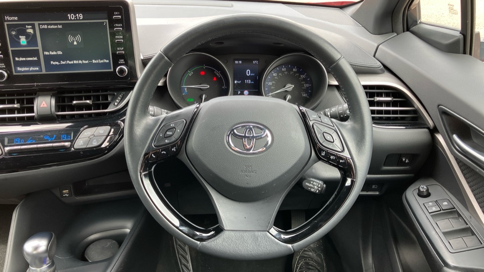 Toyota C-HR 1.8 Hybrid Icon 5dr CVT Hybrid Hatchback - Image 10