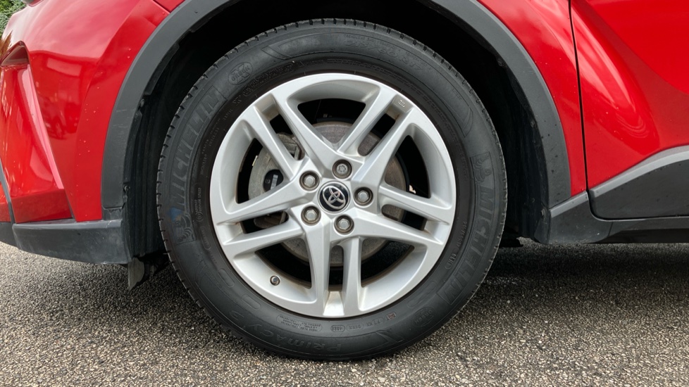 Toyota C-HR 1.8 Hybrid Icon 5dr CVT Hybrid Hatchback - Image 25