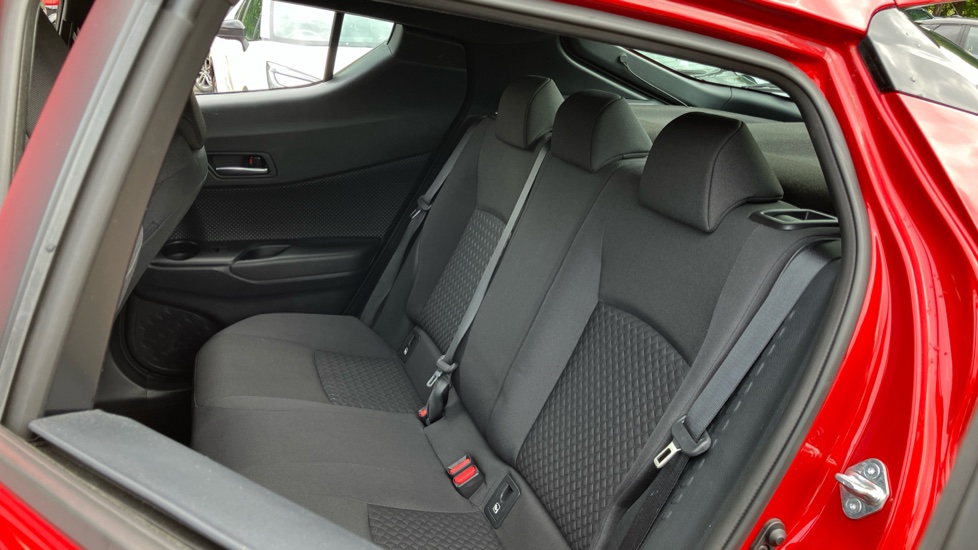 Toyota C-HR 1.8 Hybrid Icon 5dr CVT Hybrid Hatchback - Image 63
