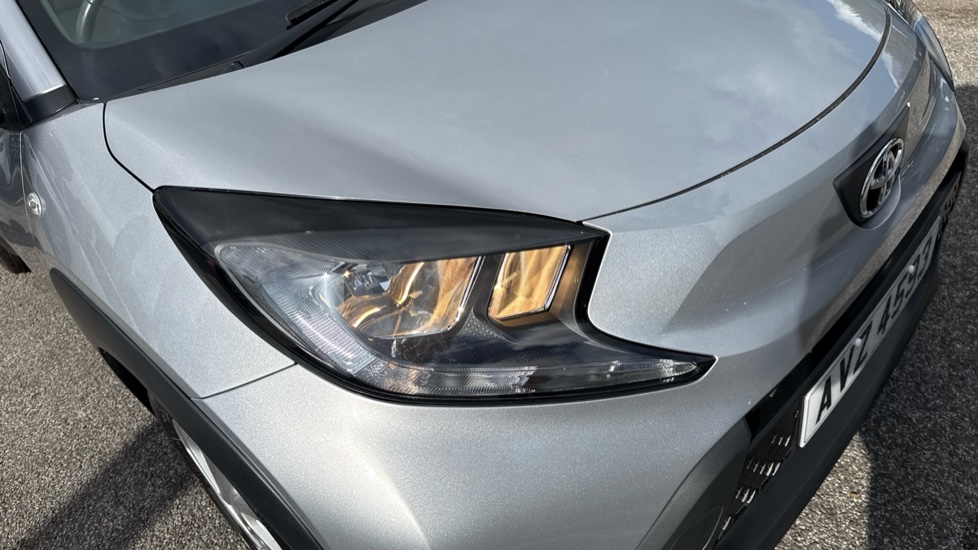 Toyota Aygo X 1.0 VVT-i Pure 5dr Petrol Hatchback - Image 20