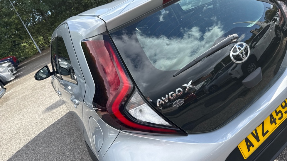 Toyota Aygo X 1.0 VVT-i Pure 5dr Petrol Hatchback - Image 41