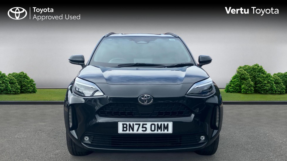 Toyota Yaris Cross 1.5 Hybrid Design 5dr CVT Hybrid Estate - Image 22