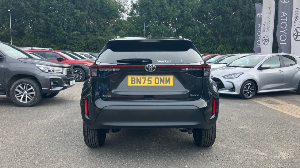Toyota Yaris Cross 1.5 Hybrid Design 5dr CVT Hybrid Estate - Image 26