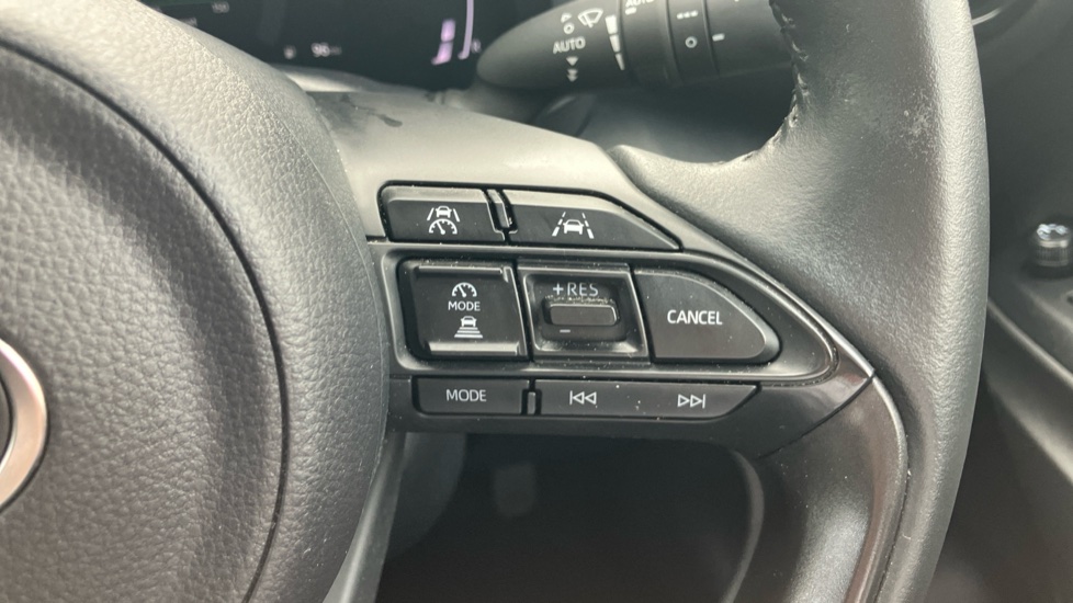 Toyota Yaris Cross 1.5 Hybrid Design 5dr CVT Hybrid Estate - Image 32