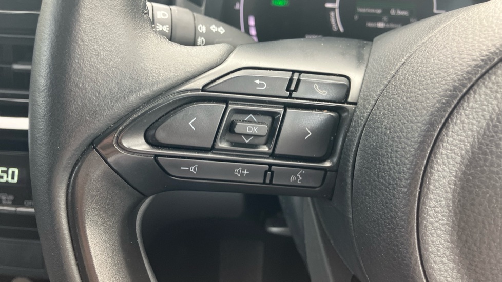 Toyota Yaris Cross 1.5 Hybrid Design 5dr CVT Hybrid Estate - Image 41