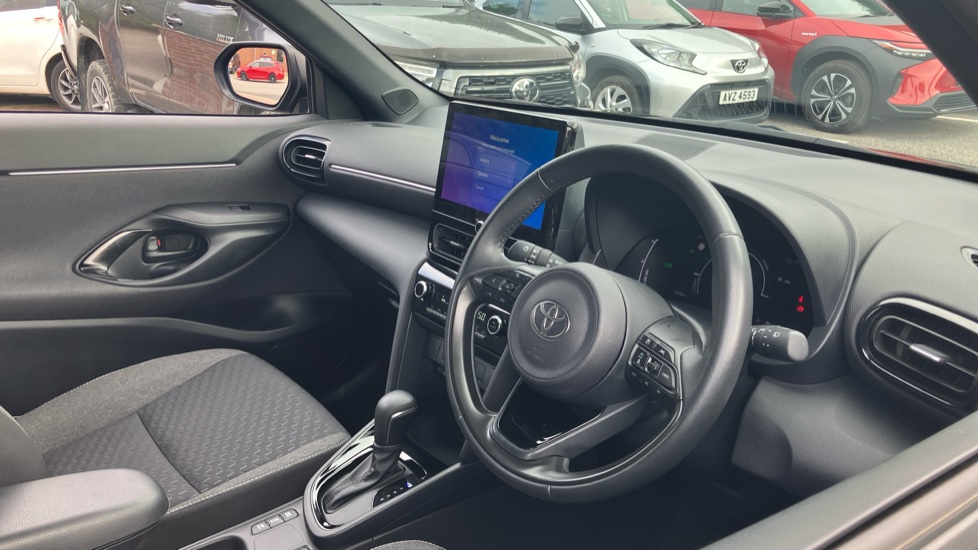 Toyota Yaris Cross 1.5 Hybrid Design 5dr CVT Hybrid Estate - Image 62