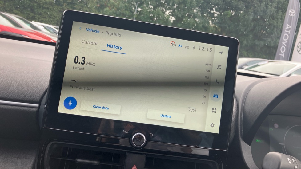 Toyota Yaris Cross 1.5 Hybrid Design 5dr CVT Hybrid Estate - Image 71