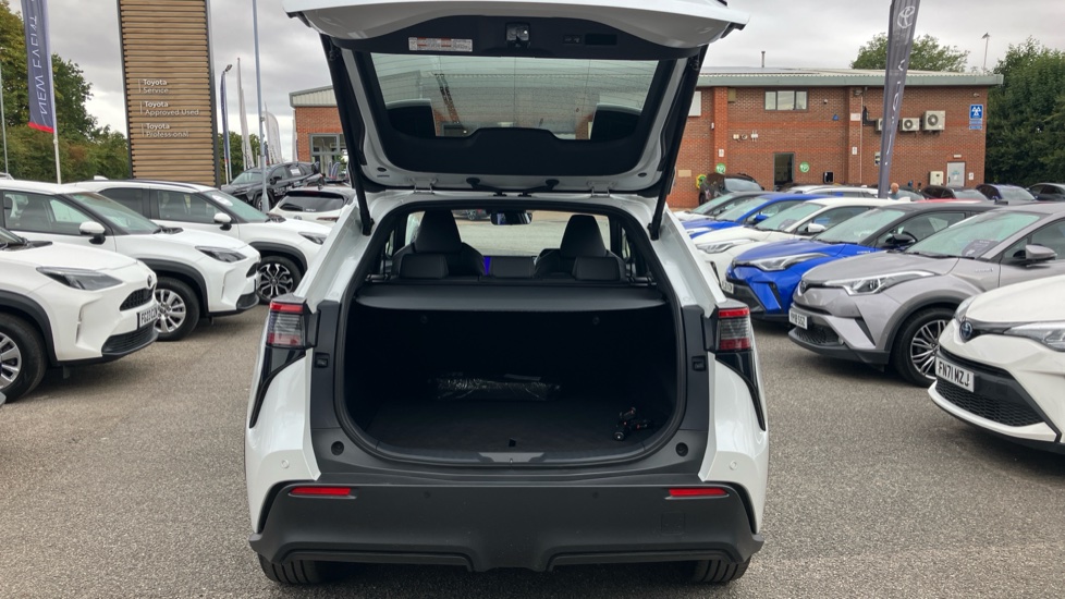 Toyota bZ4X 150kW Motion 71.4kWh 5dr Auto [11kW] Electric Hatchback - Image 13