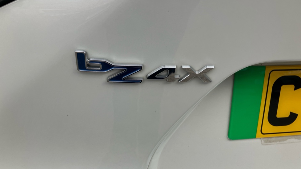 Toyota bZ4X 150kW Motion 71.4kWh 5dr Auto [11kW] Electric Hatchback - Image 63