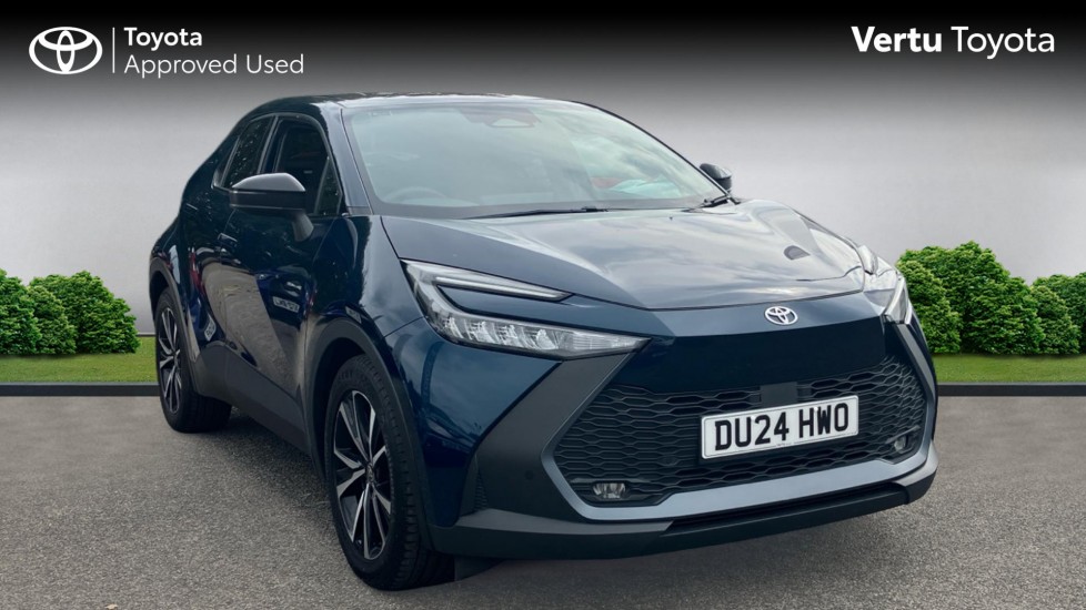 Toyota C-HR 1.8 Hybrid Design 5dr CVT Hybrid Hatchback - Image 1
