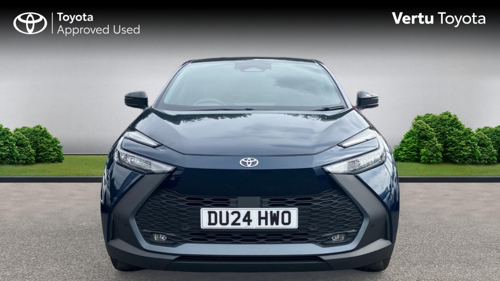 Toyota C-HR 1.8 Hybrid Design 5dr CVT Hybrid Hatchback - Image 22