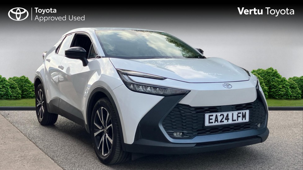Toyota C-HR 1.8 Hybrid Design 5dr CVT Hybrid Hatchback - Image 1