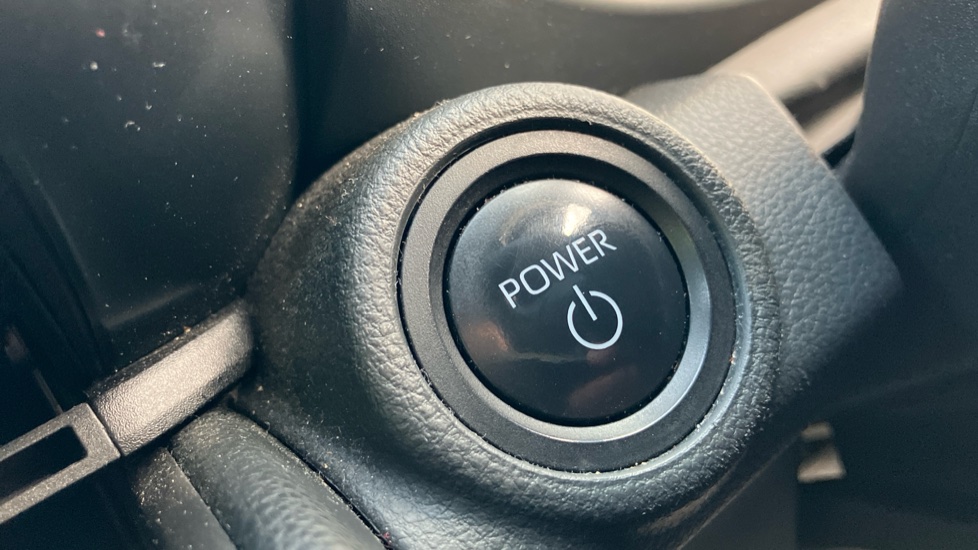 Toyota C-HR 1.8 Hybrid Design 5dr CVT Hybrid Hatchback - Image 16