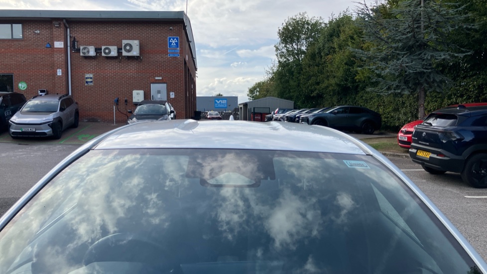 Toyota C-HR 1.8 Hybrid Design 5dr CVT Hybrid Hatchback - Image 29