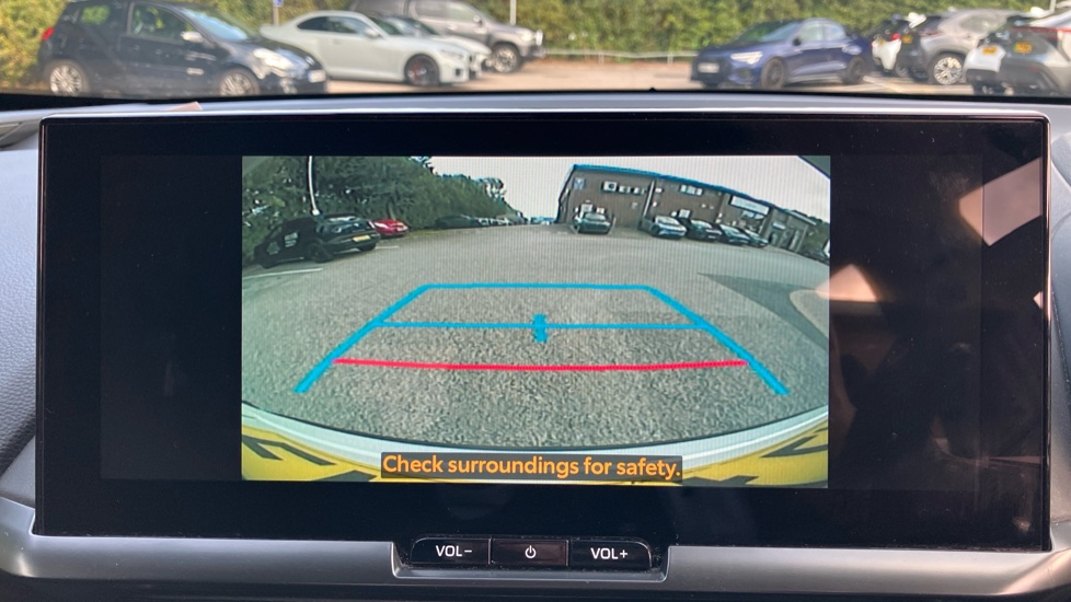 Toyota C-HR 1.8 Hybrid Design 5dr CVT Hybrid Hatchback - Image 53