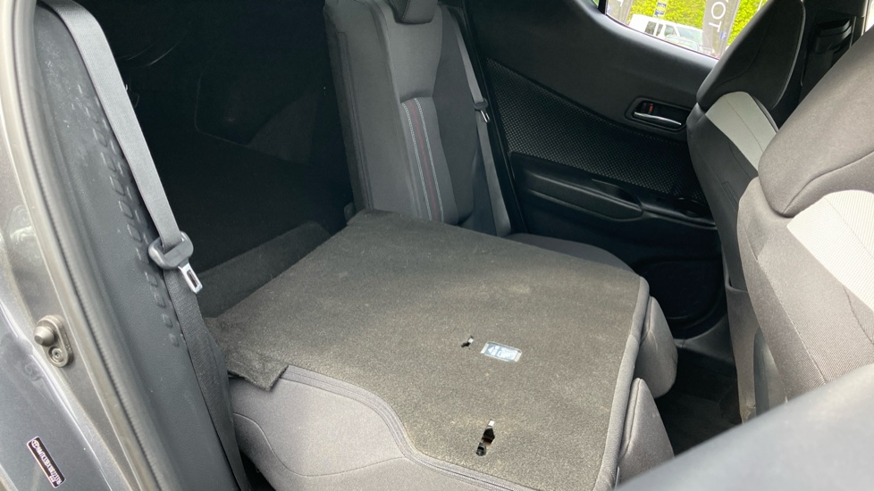 Toyota C-HR 1.8 Hybrid GR Sport 5dr CVT Hybrid Hatchback - Image 18