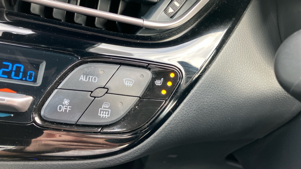 Toyota C-HR 1.8 Hybrid GR Sport 5dr CVT Hybrid Hatchback - Image 43