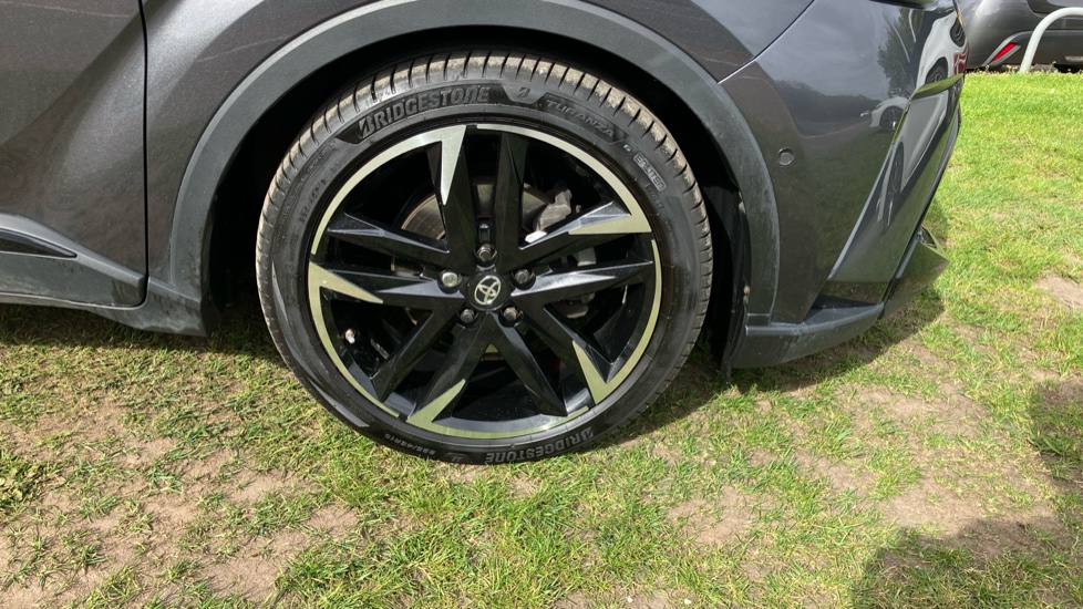 Toyota C-HR 1.8 Hybrid GR Sport 5dr CVT Hybrid Hatchback - Image 56