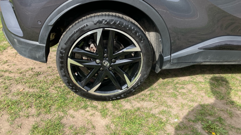 Toyota C-HR 1.8 Hybrid GR Sport 5dr CVT Hybrid Hatchback - Image 57
