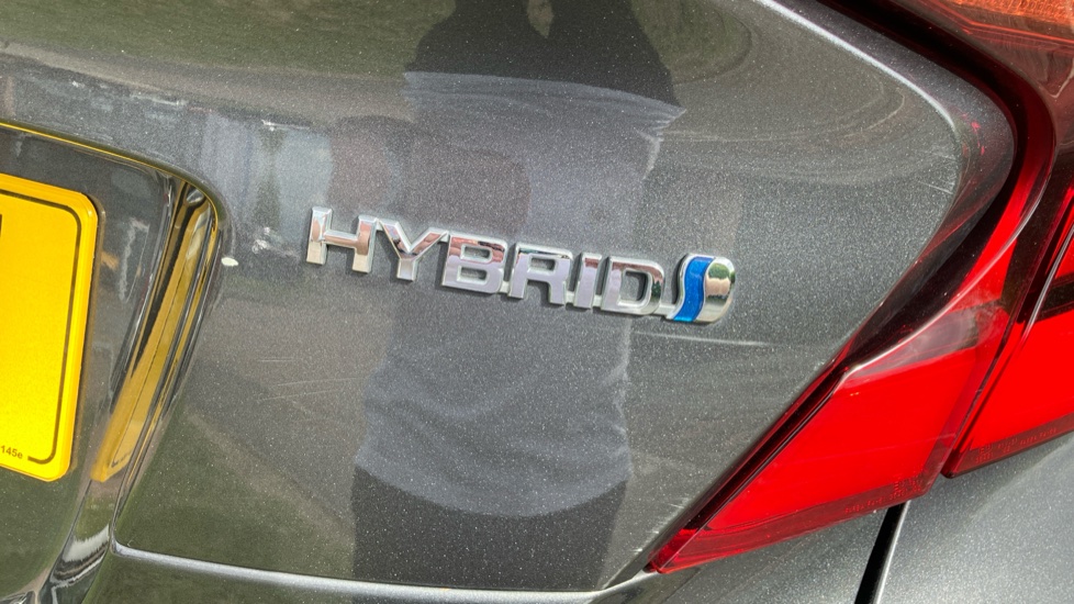Toyota C-HR 1.8 Hybrid GR Sport 5dr CVT Hybrid Hatchback - Image 60