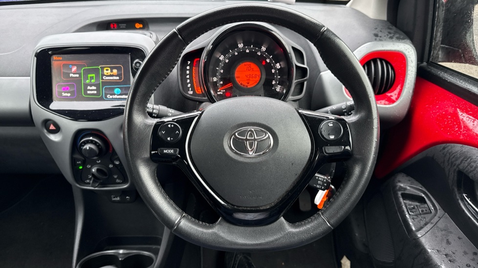 Toyota Aygo 1.0 VVT-i X-Play 5dr Petrol Hatchback - Image 10