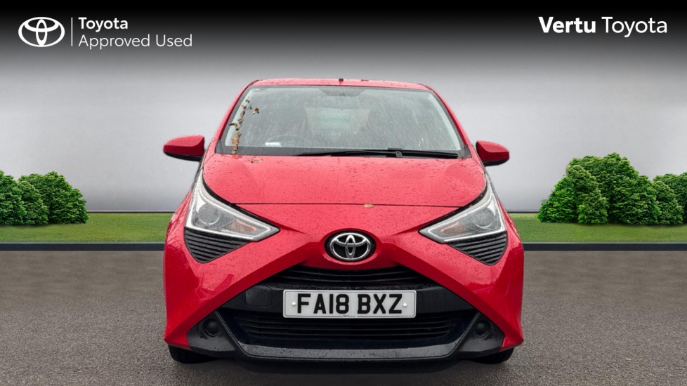 Toyota Aygo 1.0 VVT-i X-Play 5dr Petrol Hatchback - Image 22