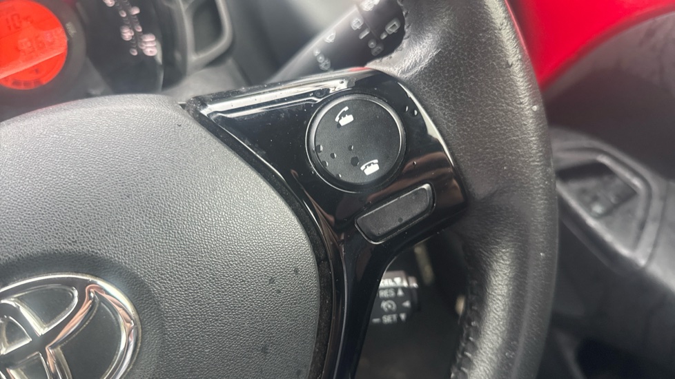 Toyota Aygo 1.0 VVT-i X-Play 5dr Petrol Hatchback - Image 31